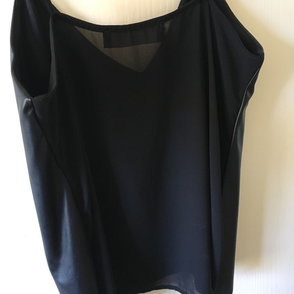 *Black Leather Top* - Picture 2 of 3