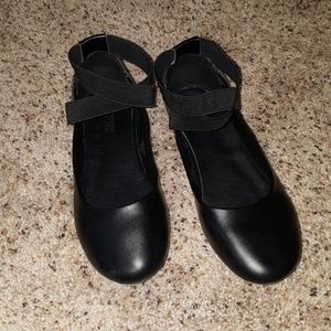 Girls Kenneth Cole Ballet flats