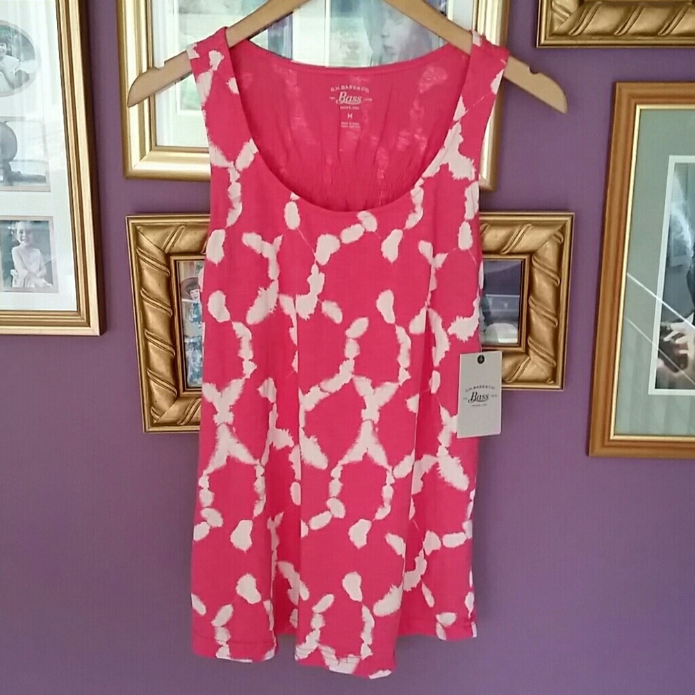 Pink and White Bass Top