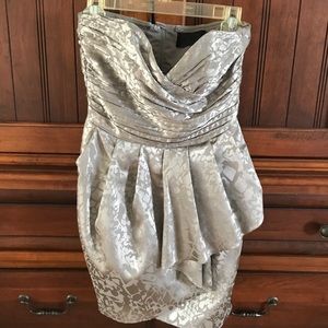 Strapless prom/party dress