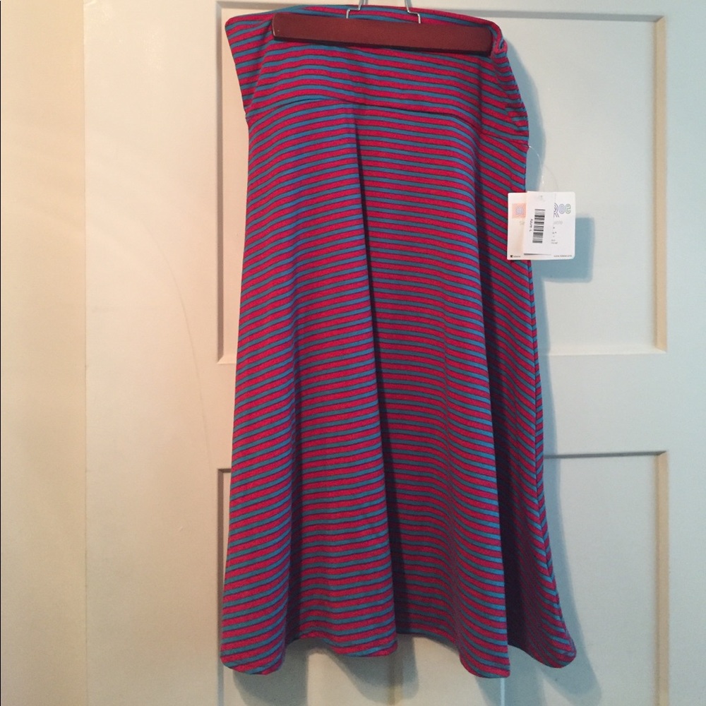 Azure skirt large NWT