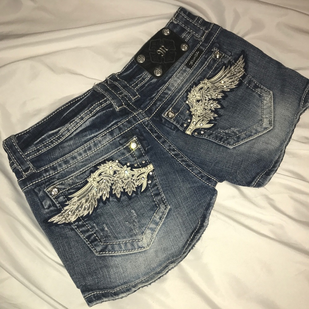 Size 26 Miss Me shorts