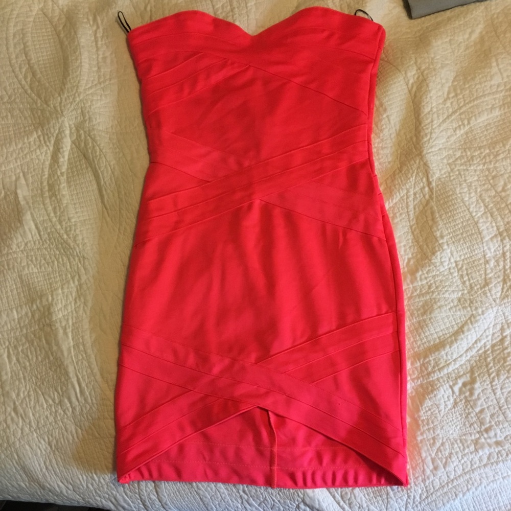 Neon pink bodycon bandage dress