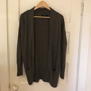 Aritzia Talula Cardigan