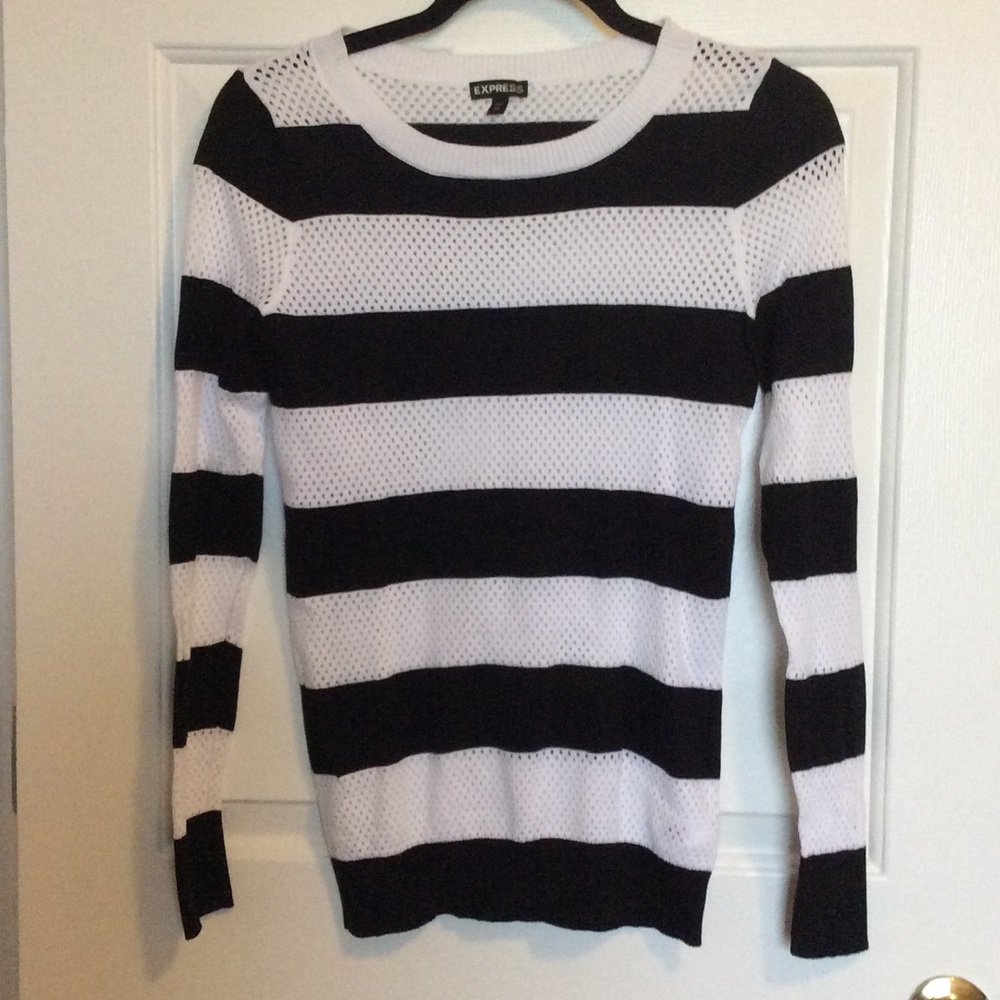 Striped Long Sleeves Shirt