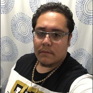 Meet your Posher, Diego