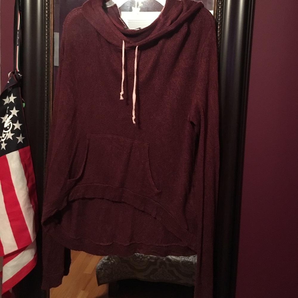 Maroon sweater