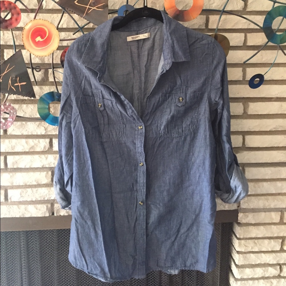 Light weight chambray top