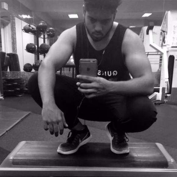 Meet your Posher, Obaid - Picture 1 of 1