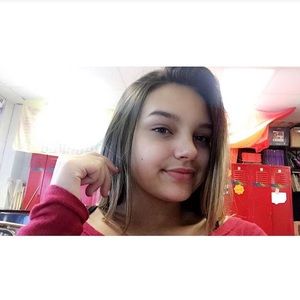 Meet your Posher, Kaitlyn