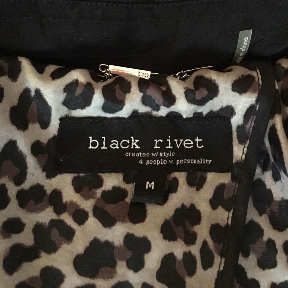 Black jacket - Picture 3 of 3