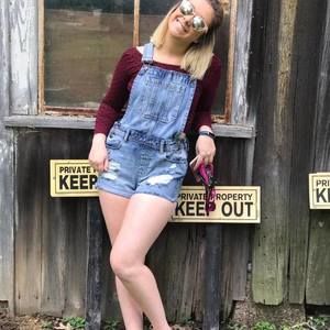 Meet your Posher, Taryn