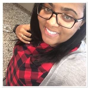 Meet your Posher, Kimberly