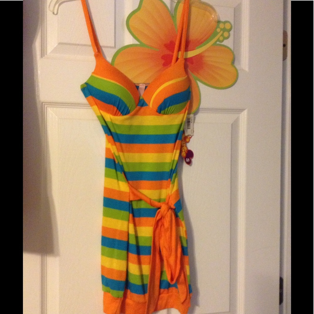 Striped dress. Size Small. NWT