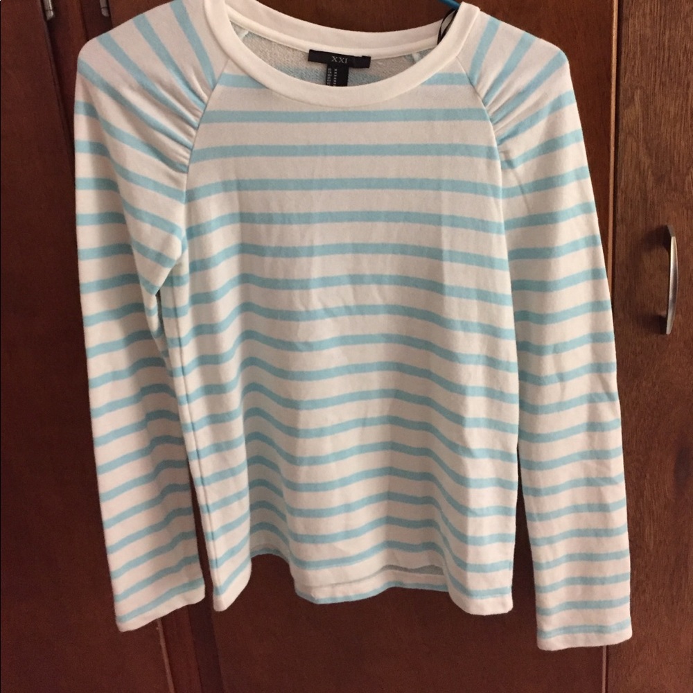 White and Turquoise long sleeve shirt