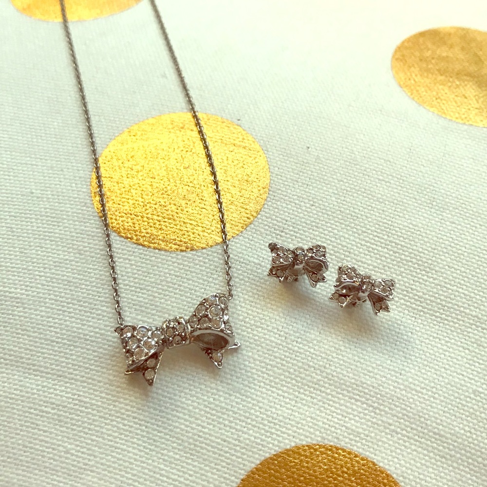 Adorable bow necklace and earrings set