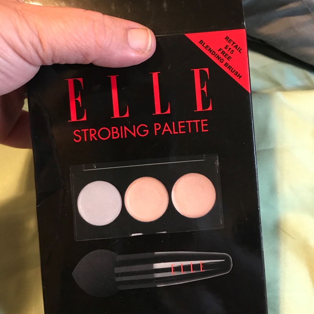 Elle strobing Pallete 🔴SOLD🔴