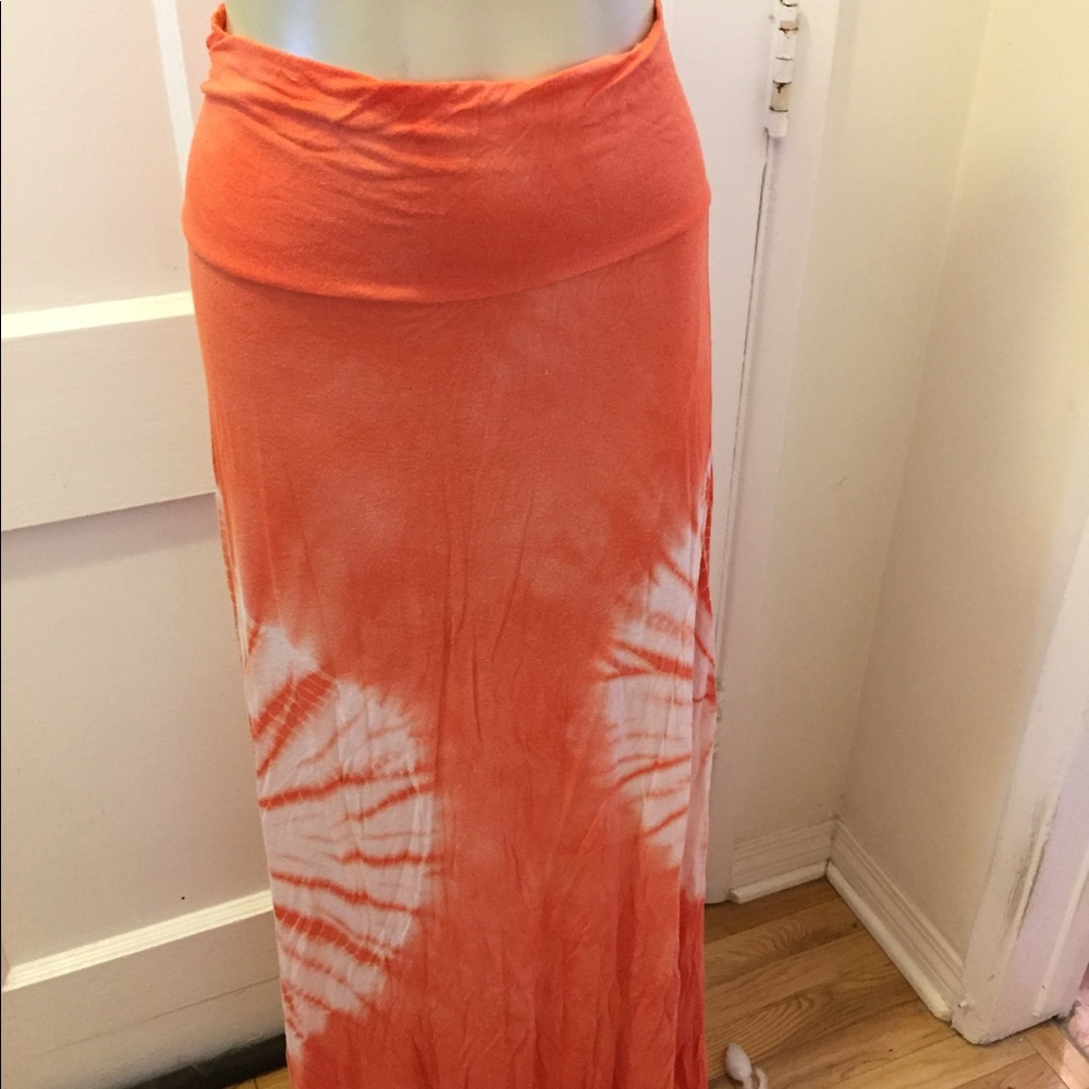 Long fitted skirt 1xl