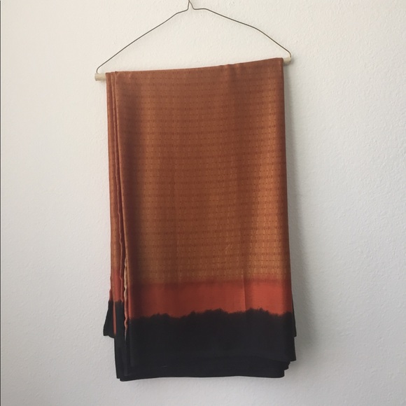 Tan boho style Indian Bollywood Sari - Picture 2 of 5