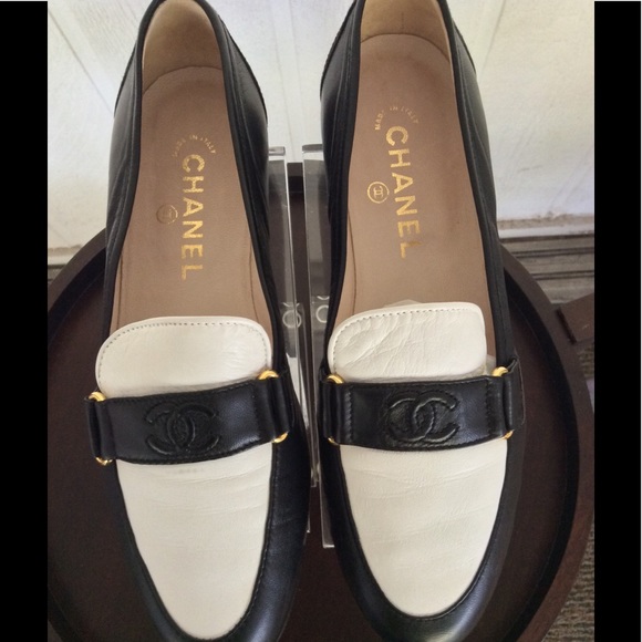 CHANEL Shoes - CHANEL LOAFERS