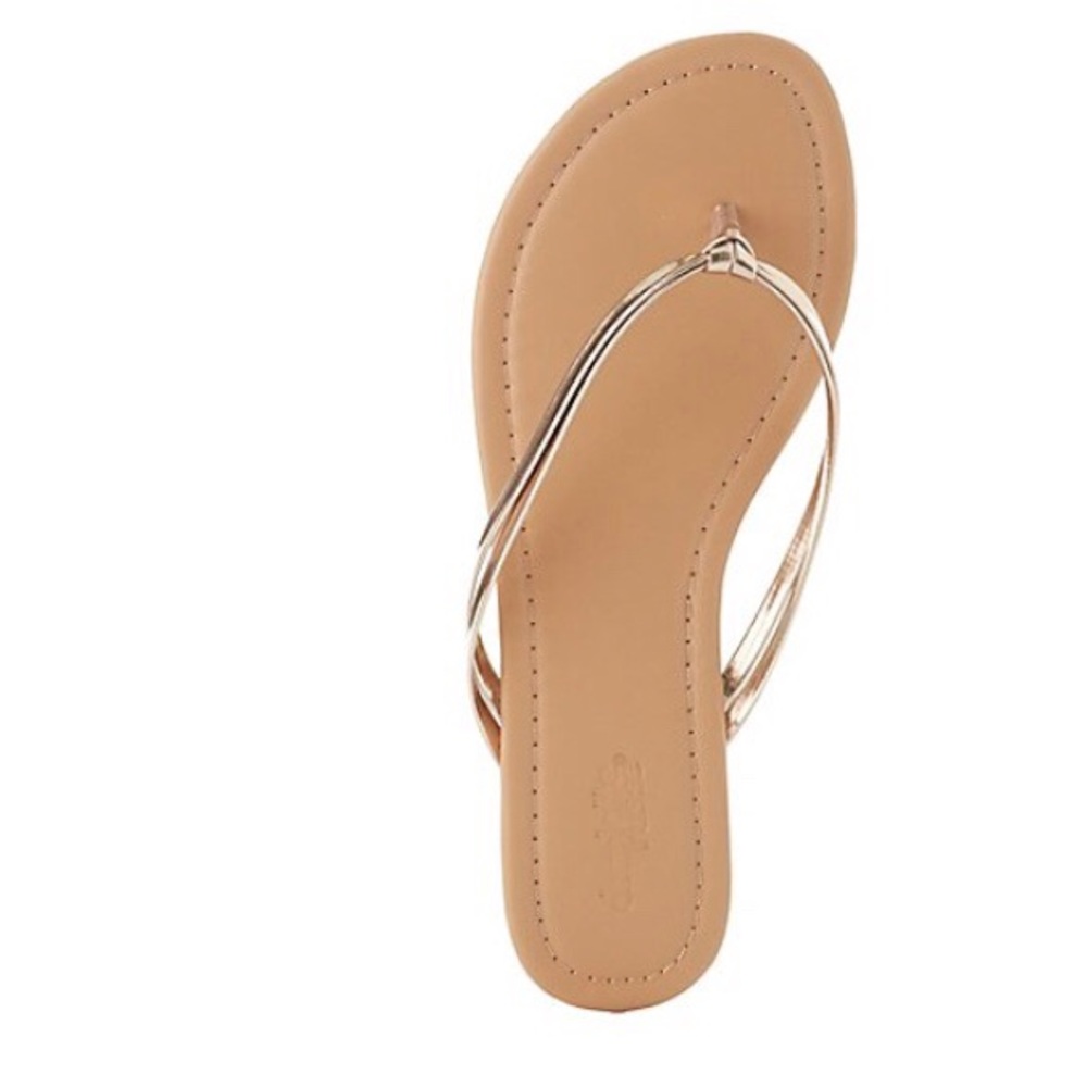 🌻NEW🌻Metallic Knotted Thong Sandals Size 7