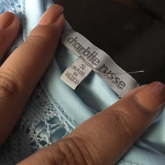 Baby blue crop top - Picture 4 of 5