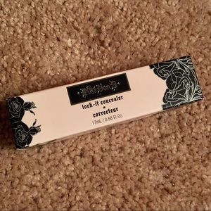 NEW Kat Von D Lock-It Concealer