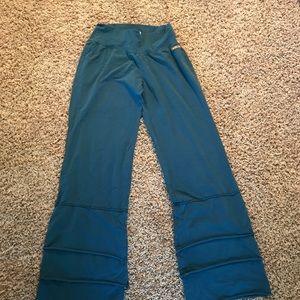 Like new Matilda Jane Finn women’s pants sz M