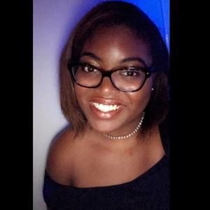 Meet your Posher, Zia