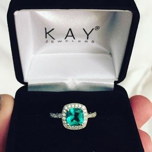 Emerald silver ring and matching bracelet set