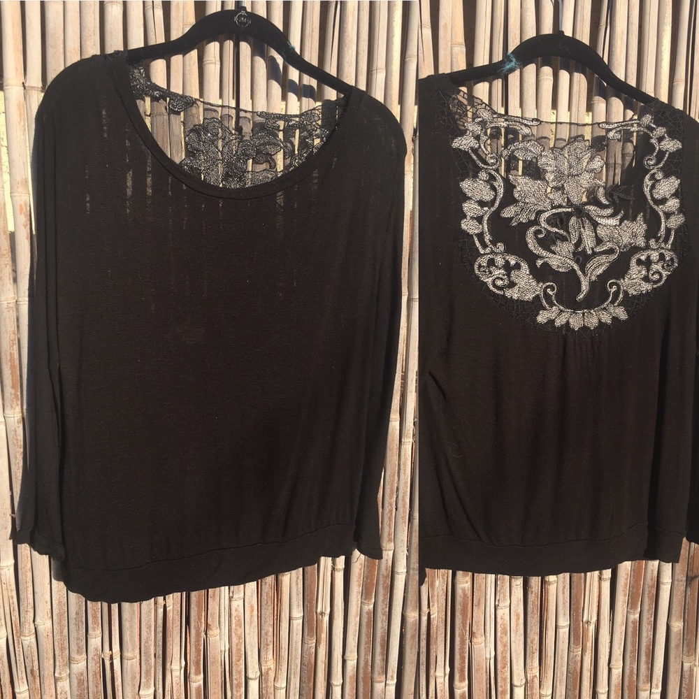 Cute and Comfy Top w/ Lace Back Detail
