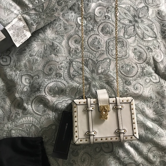 BCBG BAG - Picture 3 of 4