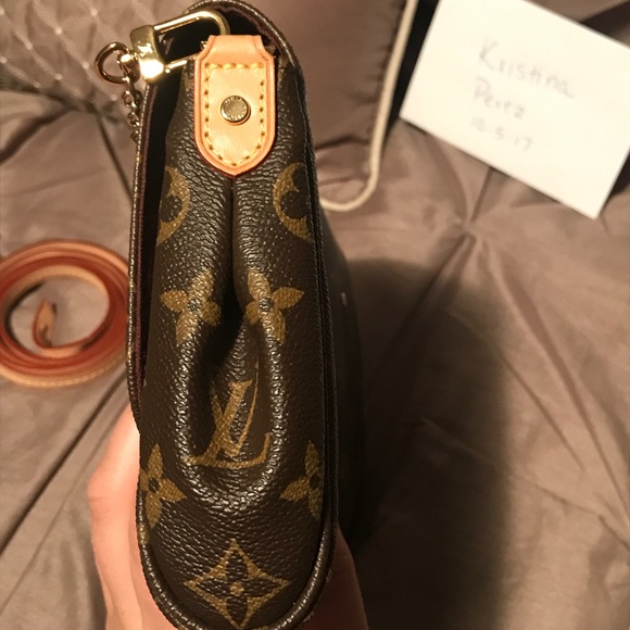 Louis Vuitton Favorite MM Monogram - Picture 5 of 8