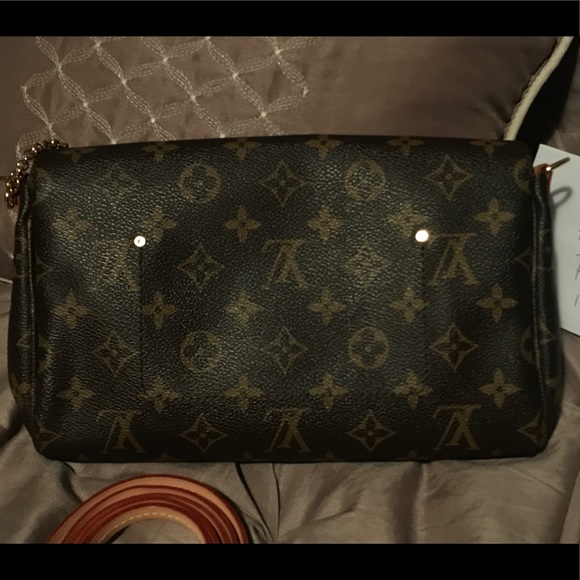Louis Vuitton Favorite MM Monogram - Picture 6 of 8