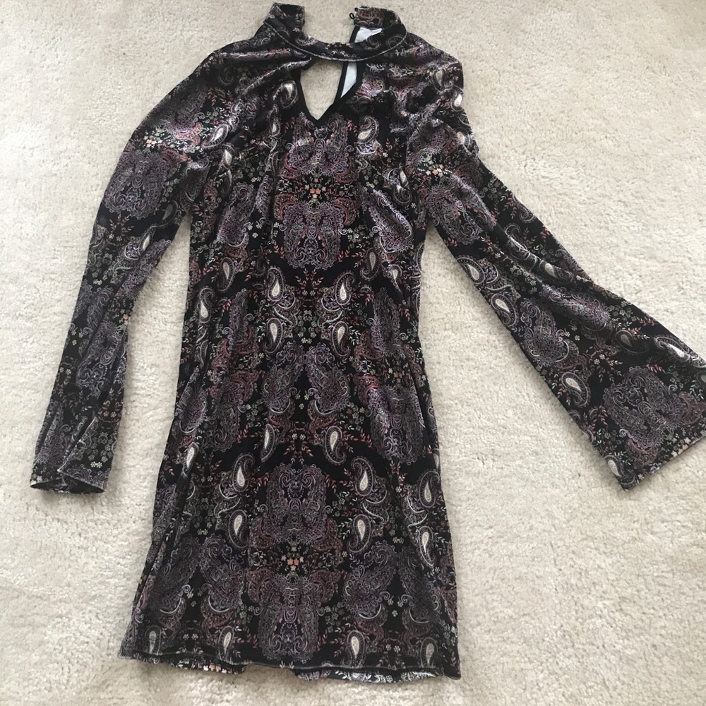 Perfect winter dress with tights