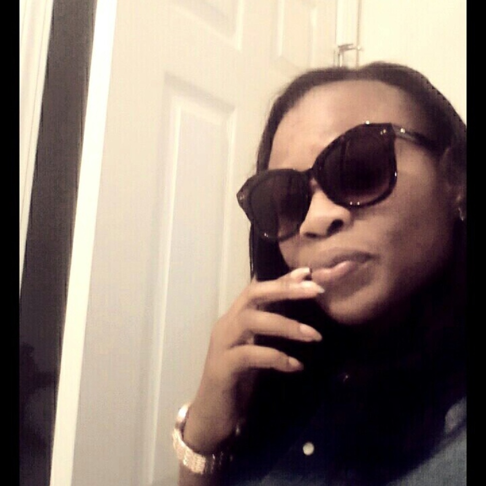 Meet your Posher, Mercy