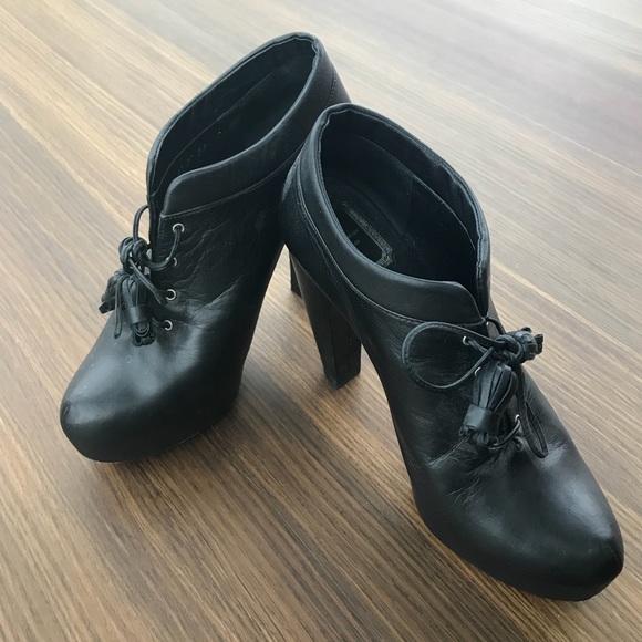Dior booties - Picture 1 of 3