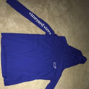 Vineyard vines hooded pull over