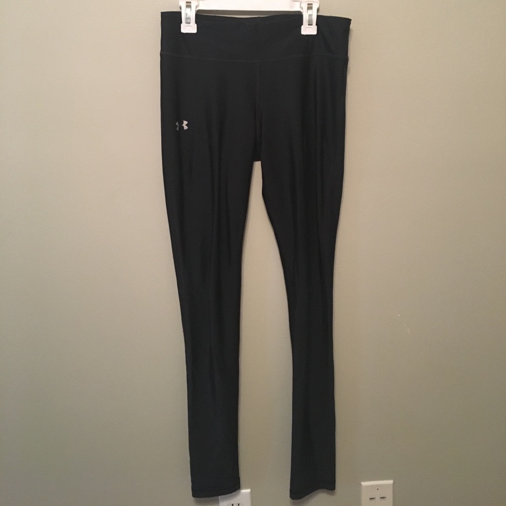 Under Armour Leggings. Size M.