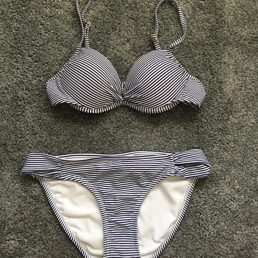 Push-Up Bikini