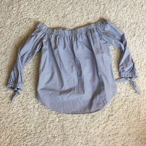 Abercrombie & Fitch Off the Shoulder Top