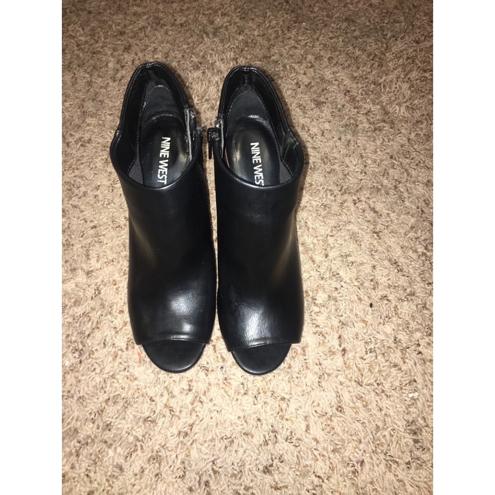 Comfortable peep toe black heels