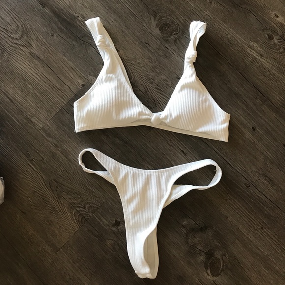 Last one! Heidi bikini - Picture 2 of 4