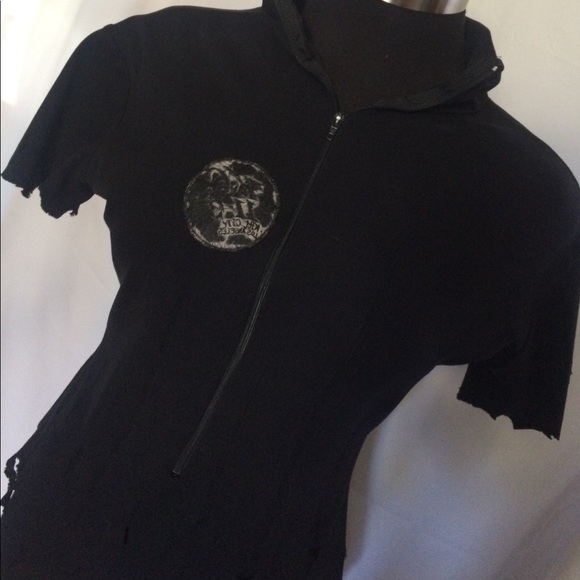 Lexa Vonn Distressed black zip front top - Picture 4 of 7