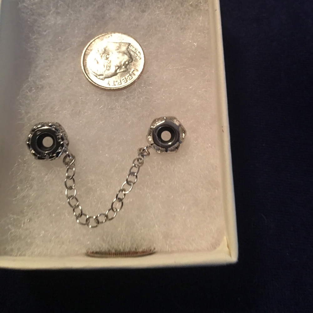 Charmed Memories bracelet safety chain