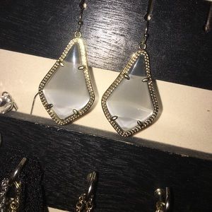 Kendra Scott earrings!