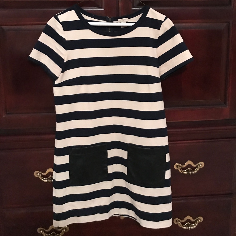 Women's dress