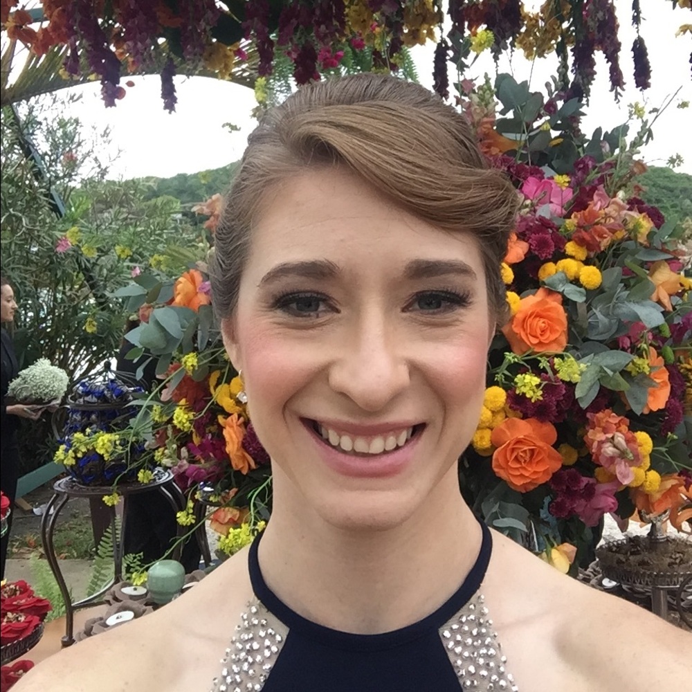 Meet your Posher, Alisha