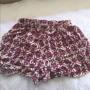 Brandy Melville shorts