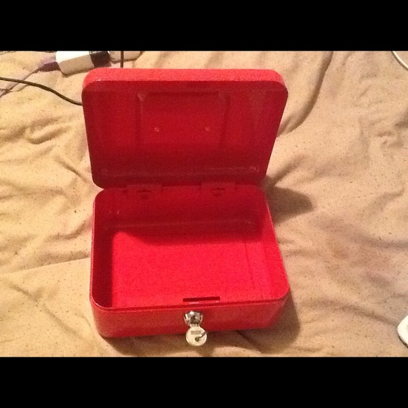 Heavy Duty Lock Box - Picture 3 of 3